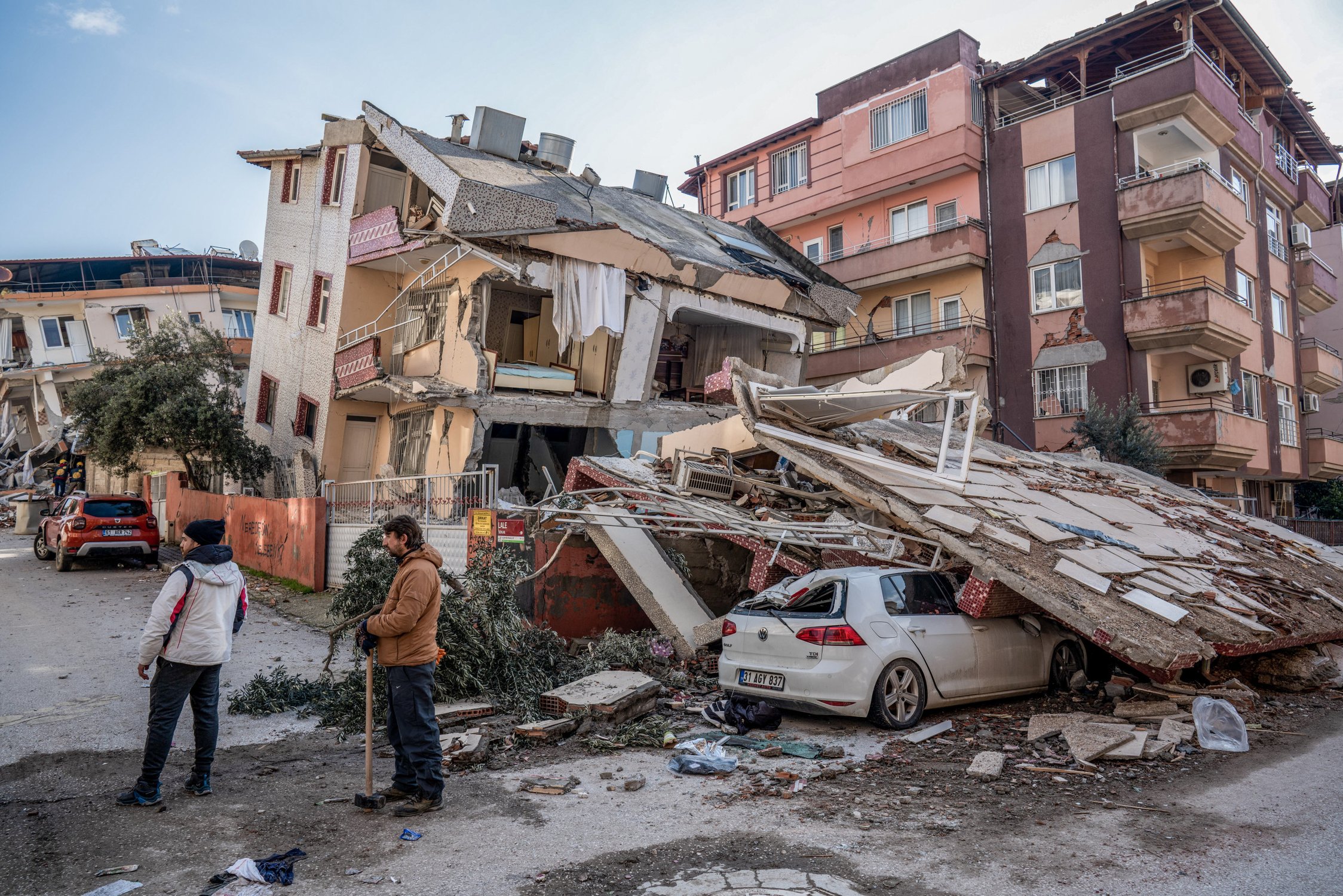 Segíts a törökországi földrengés túlélőinek !
